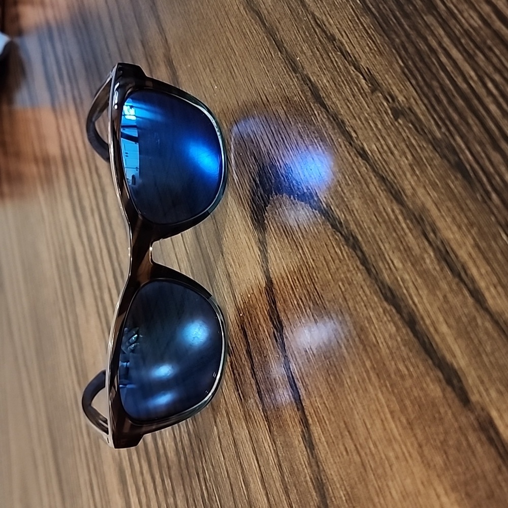Women's costa sunglasses